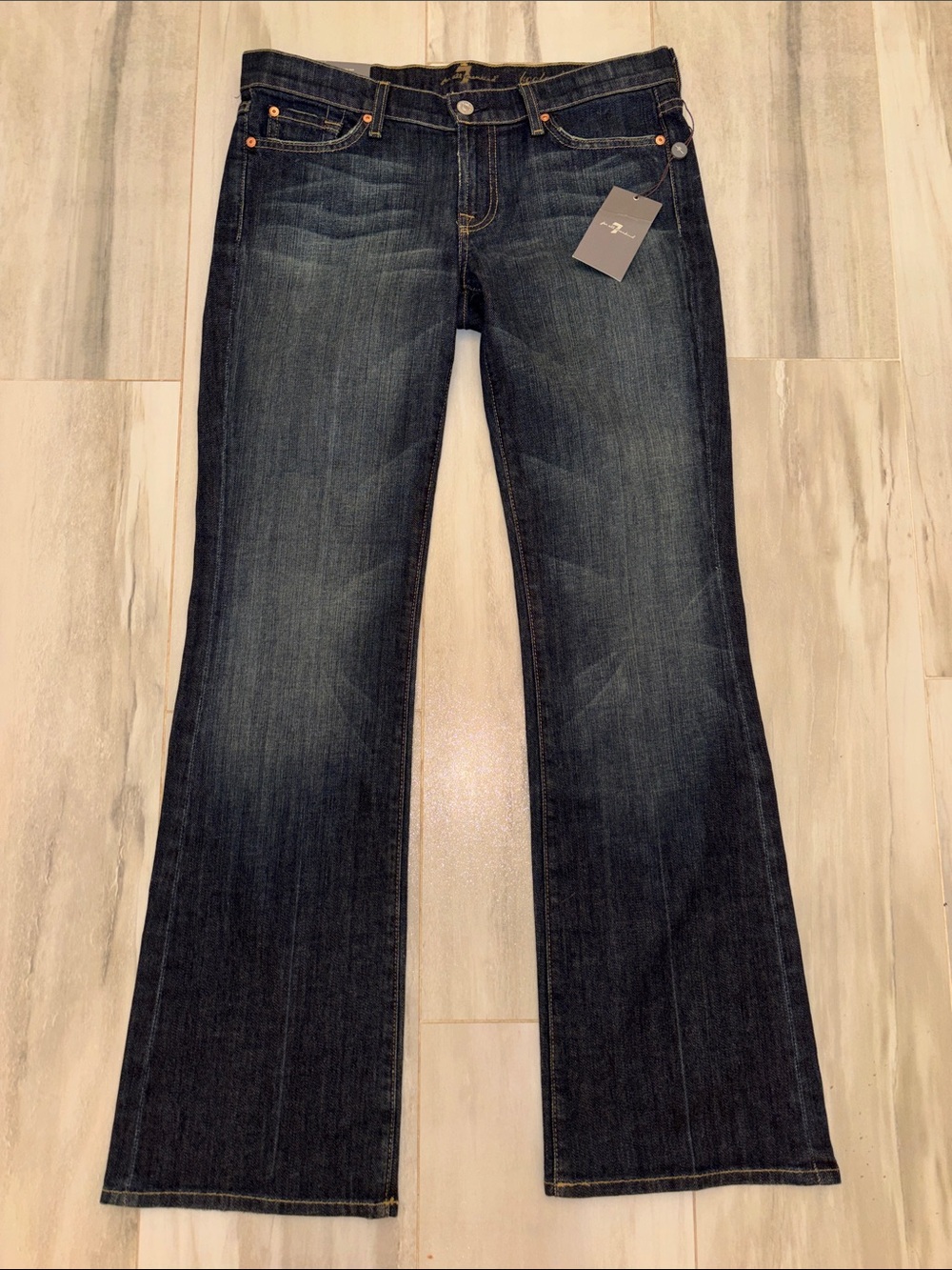 7 For All Mankind Bootcut, Made in the USA, 29x32, NWT, $229 MSRP - Picture 8 of 15